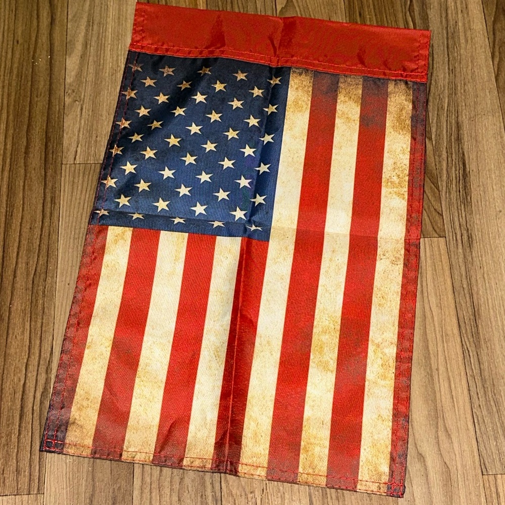 Rustic American Small Garden Flag- NWOT